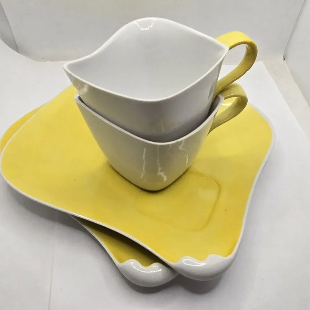 Nagoya Shokai Golden China Porcelaon Japan Yellow and White 2 pc Snack Set
